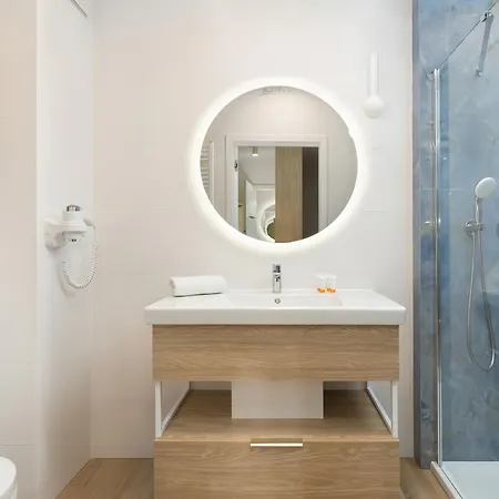 Elegancki Bel Mare Z Parkingiem By Rent Like Miedzyzdroje