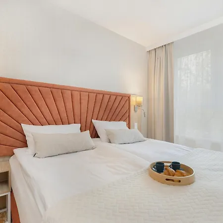 Elegancki Bel Mare Z Parkingiem By Rent Like Miedzyzdroje